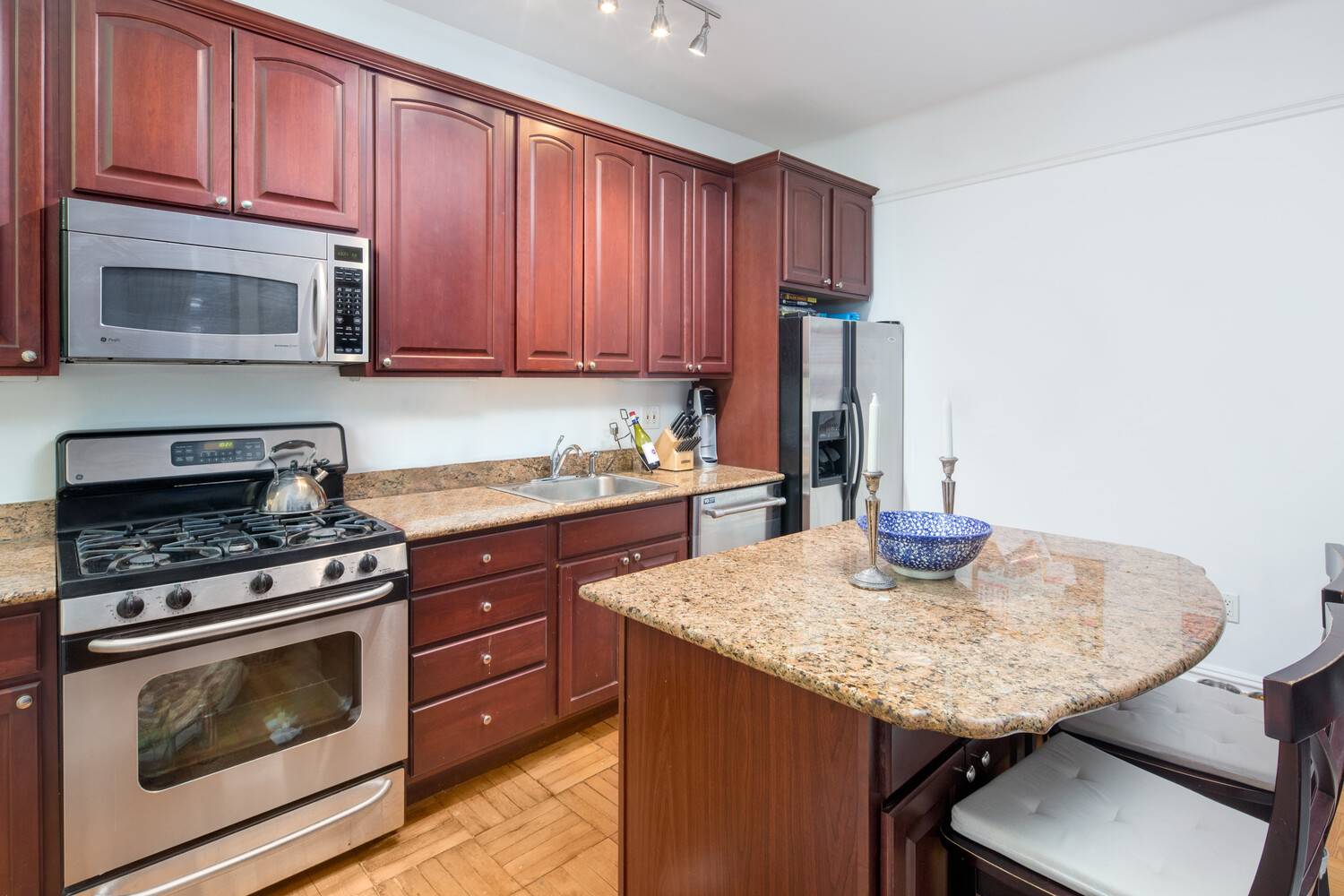 Pre War Charm Meets Modern Luxury in Prospect Heights Oversized one bedroom in the historic Traymore Condominium, blending pre war charm with modern upgrades.