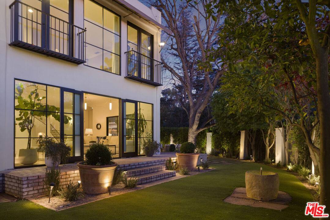 13439   Java Dr 3BR Beverly Hills Post Office | B.H.P.O. La