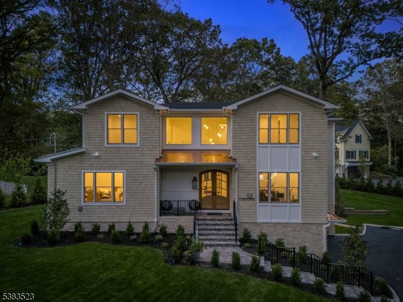 ALL NEW CONSTRUCTION JUST COMPLETED IN 2025 6BR 6.