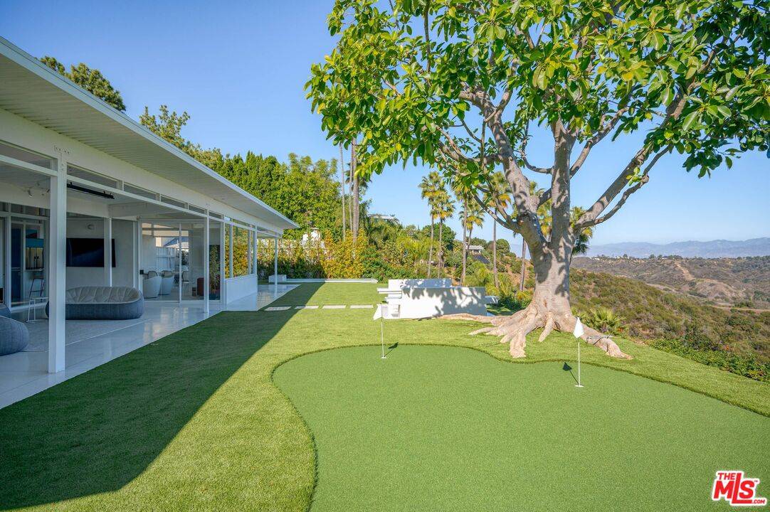 2262   Stradella Rd 3BR Bel Air La