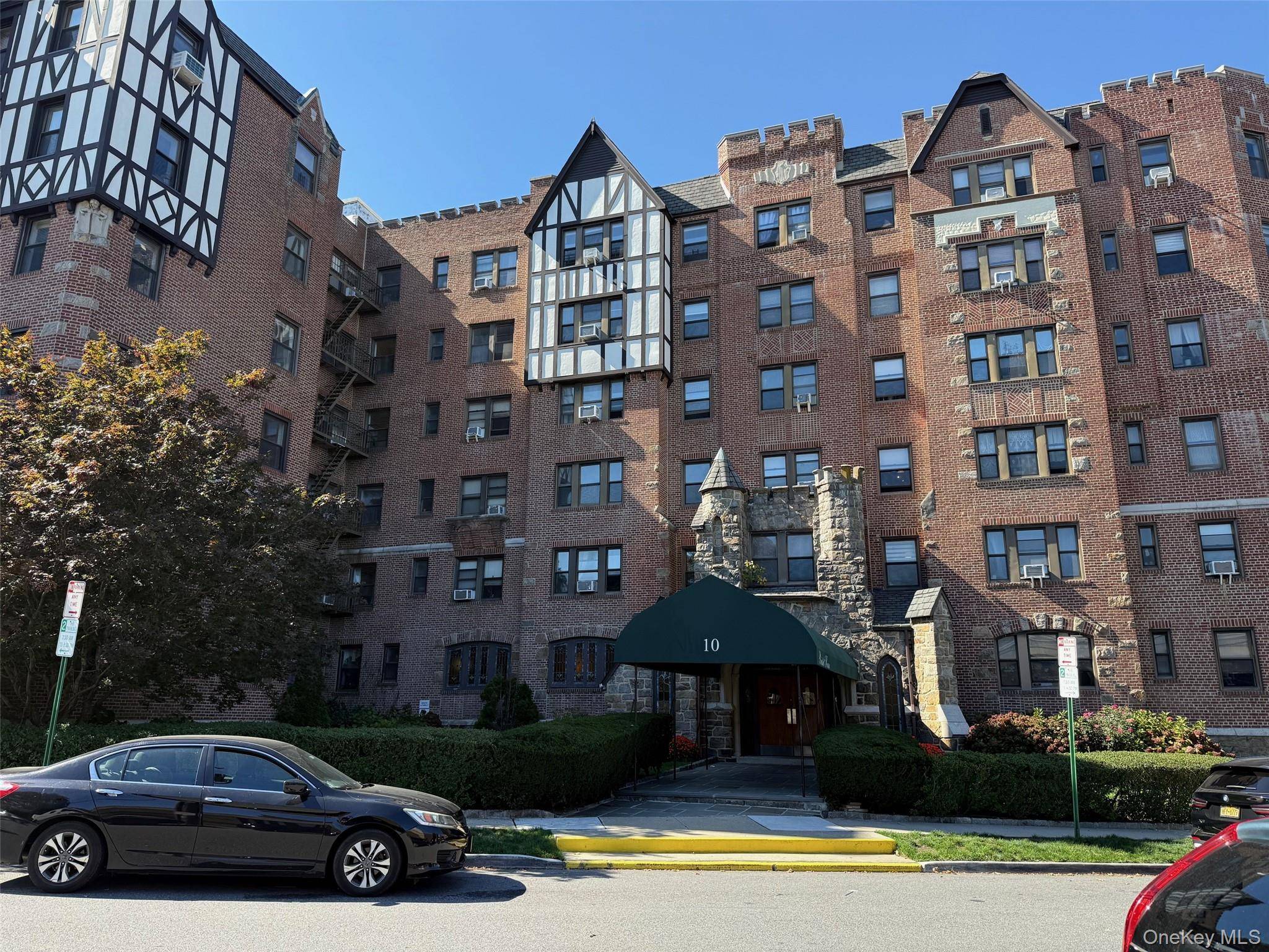 Oversized 3 bedroom, 2 full bath unit in the desirable Bristol House.