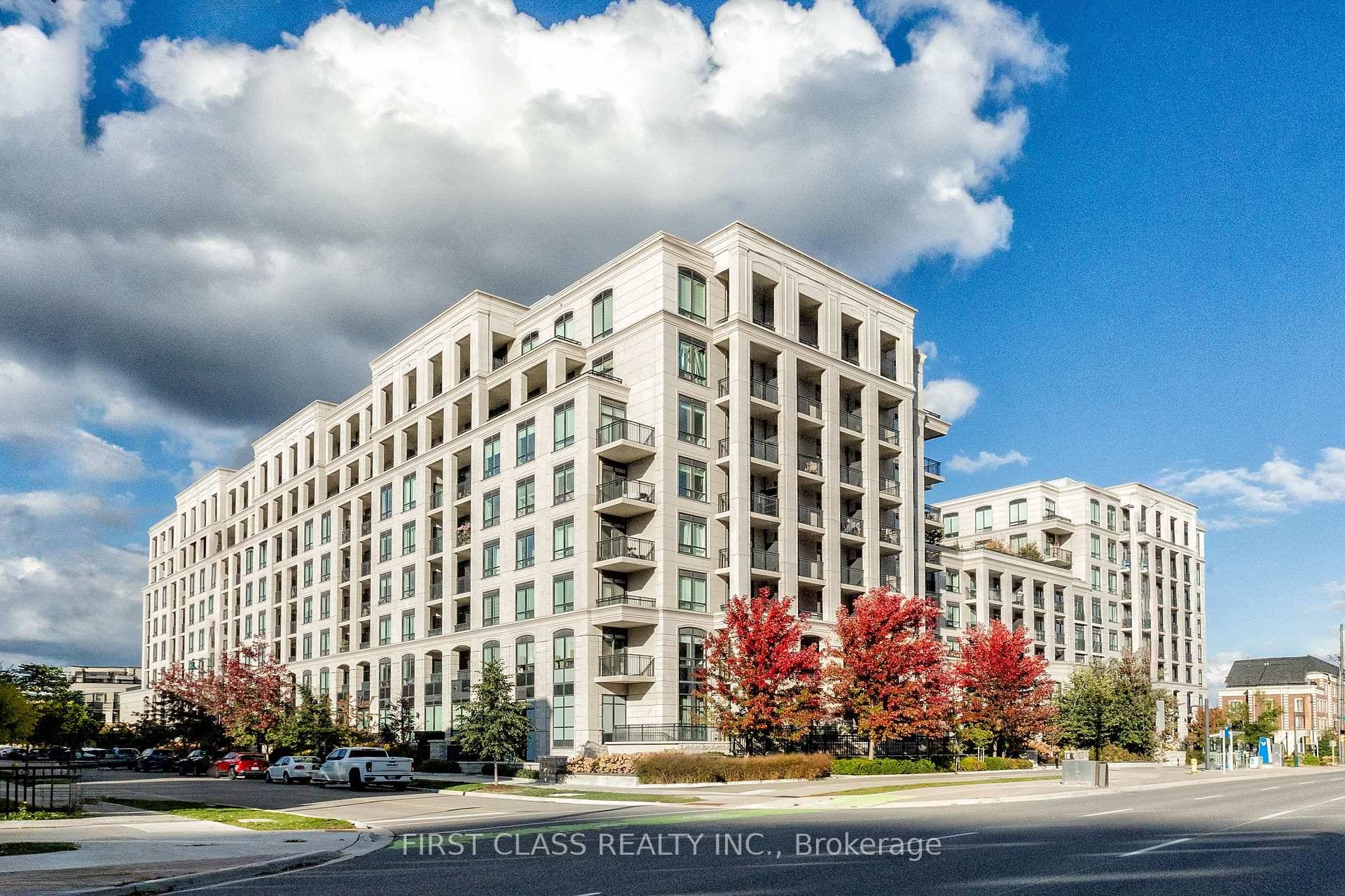 Luxury corner unit in Unionville Gardens, heart of downtown Markham !