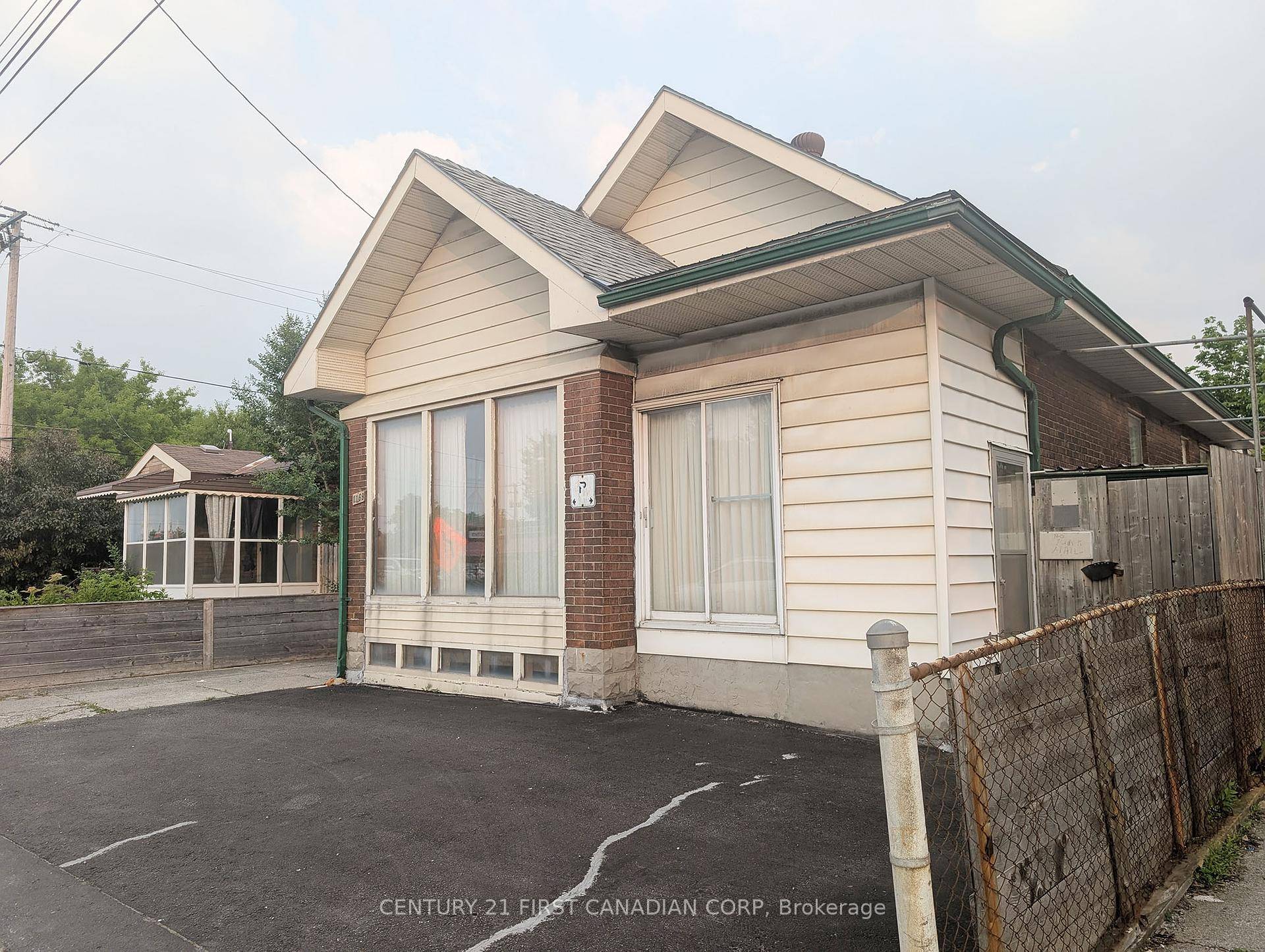 Calling all visionary buyers and savvy investors !