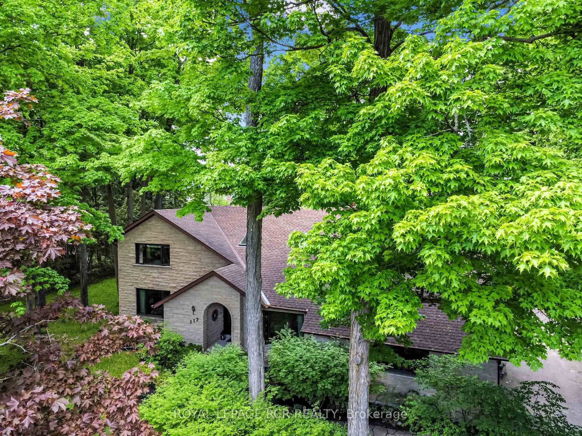 Custom Stone Home on Private 0.