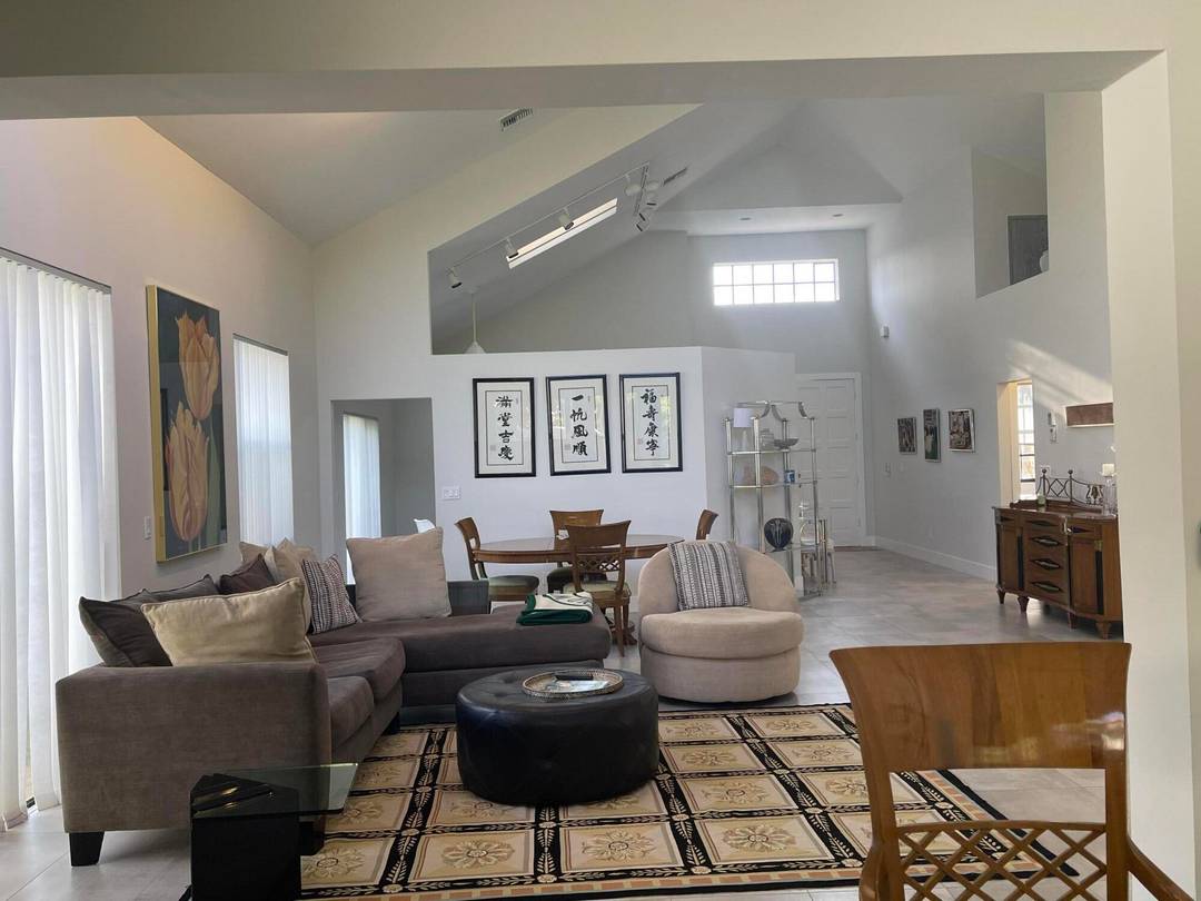 Lovely 3 bedroom, 3 bath single family home, porcelain floors with private patio in backyard.