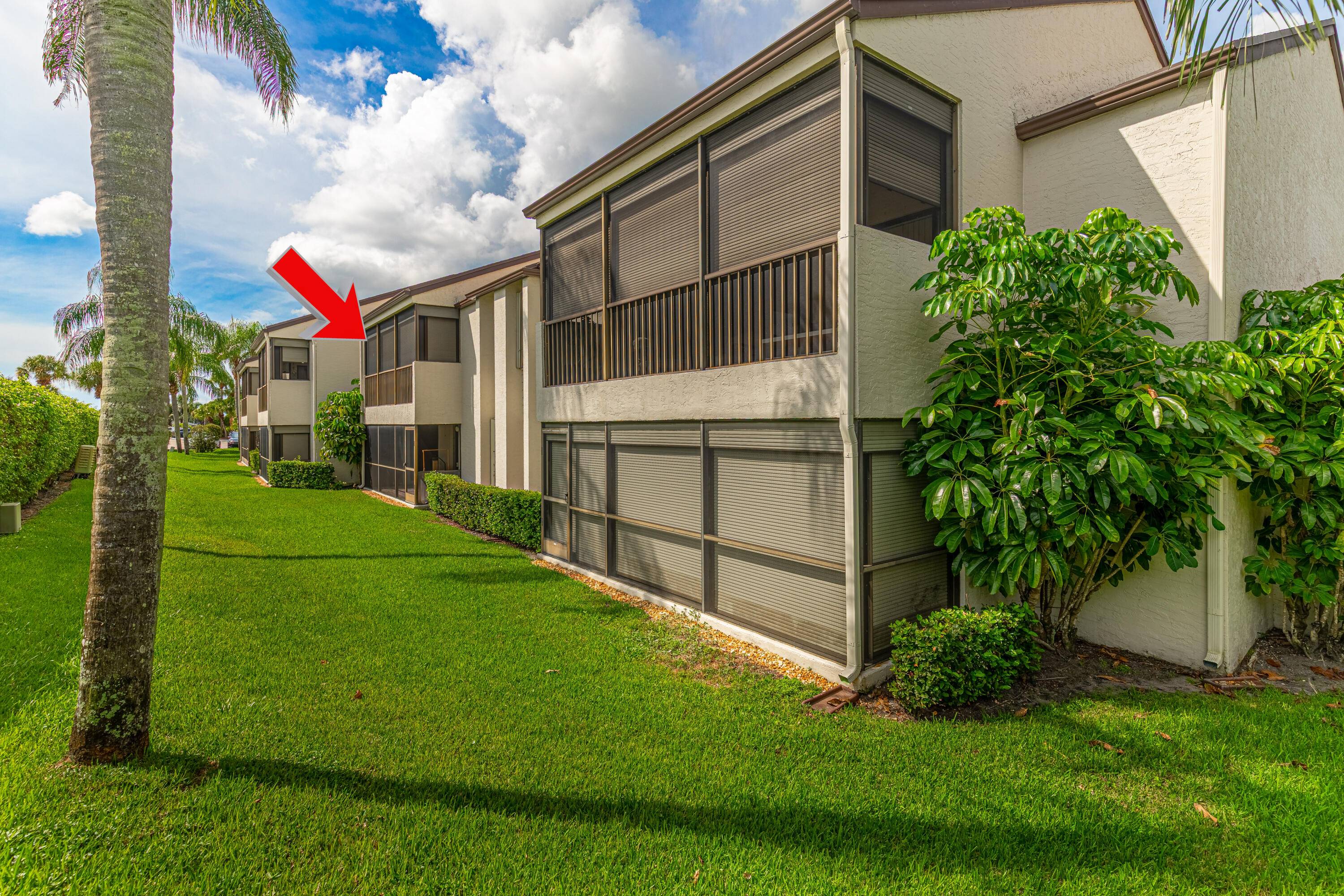 Wingfoot is an 55 adult community close to I 95 in Jupiter.