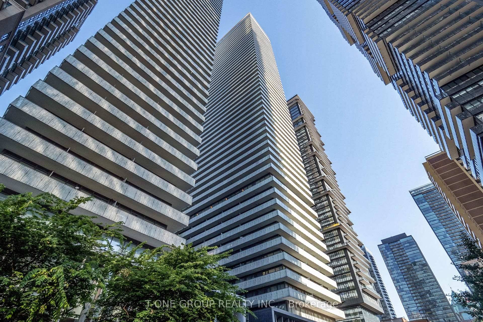 Property vacant, showing anytime.