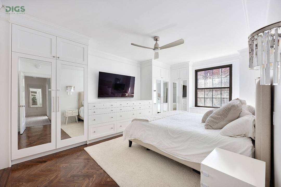 Impeccably renovated south facing 3 bedroom, 2.