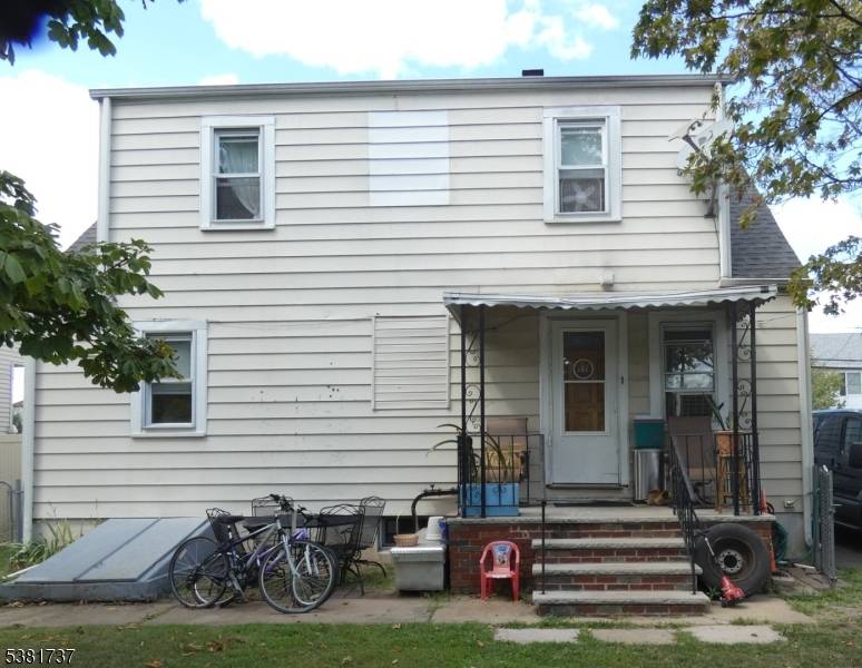 The perfect investment. Long term tenants.