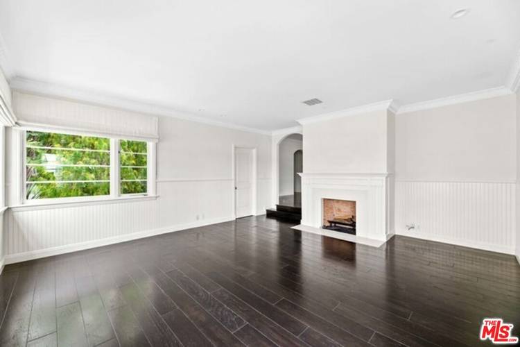 9233 1/2 Doheny Road 3BR Sunset Strip La