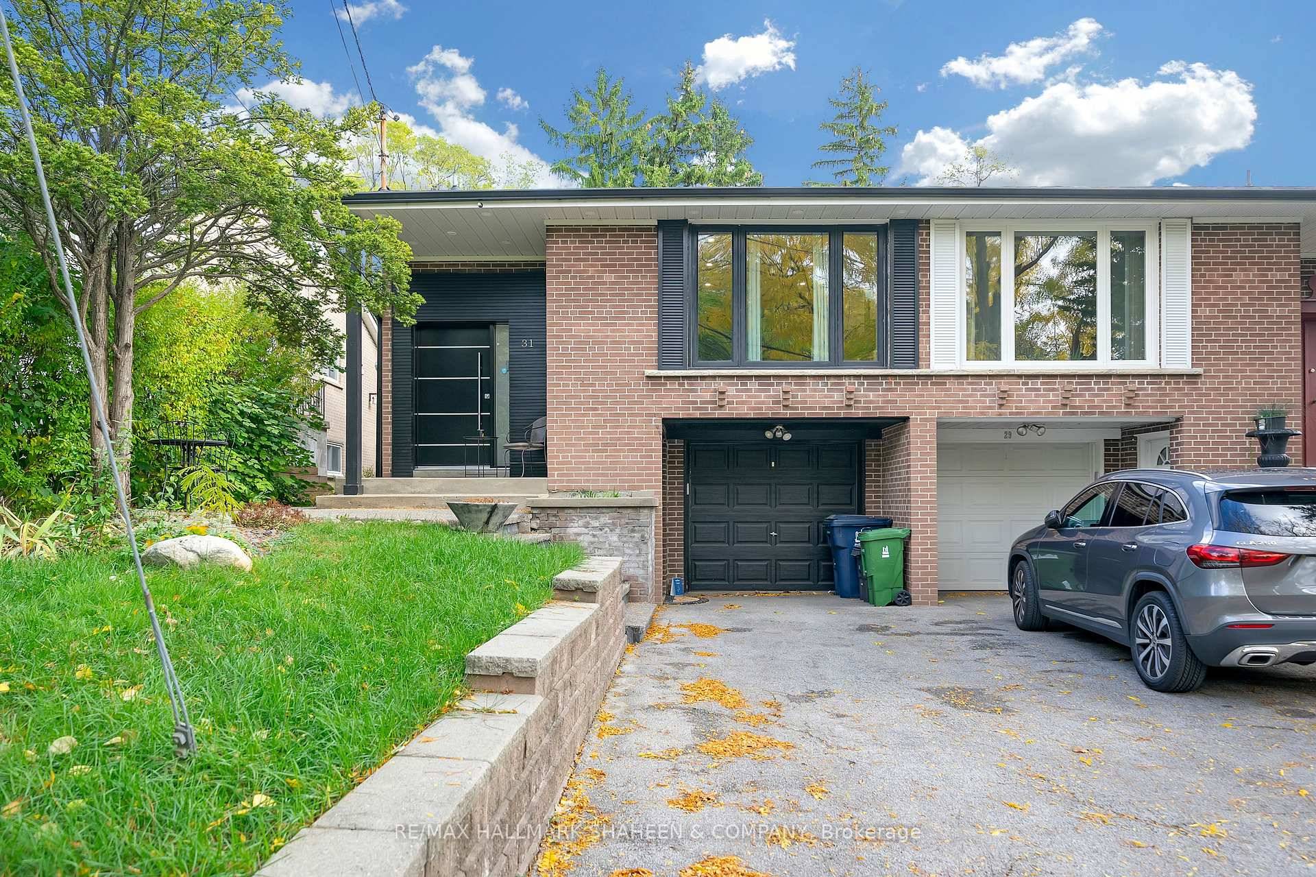 Bright amp ; Newly Renovated 2 Bedroom Basement in Parkwoods Donalda, a beautifully updated 2 bedroom unit in one of North York's most convenient pockets near York Mills amp ; ...
