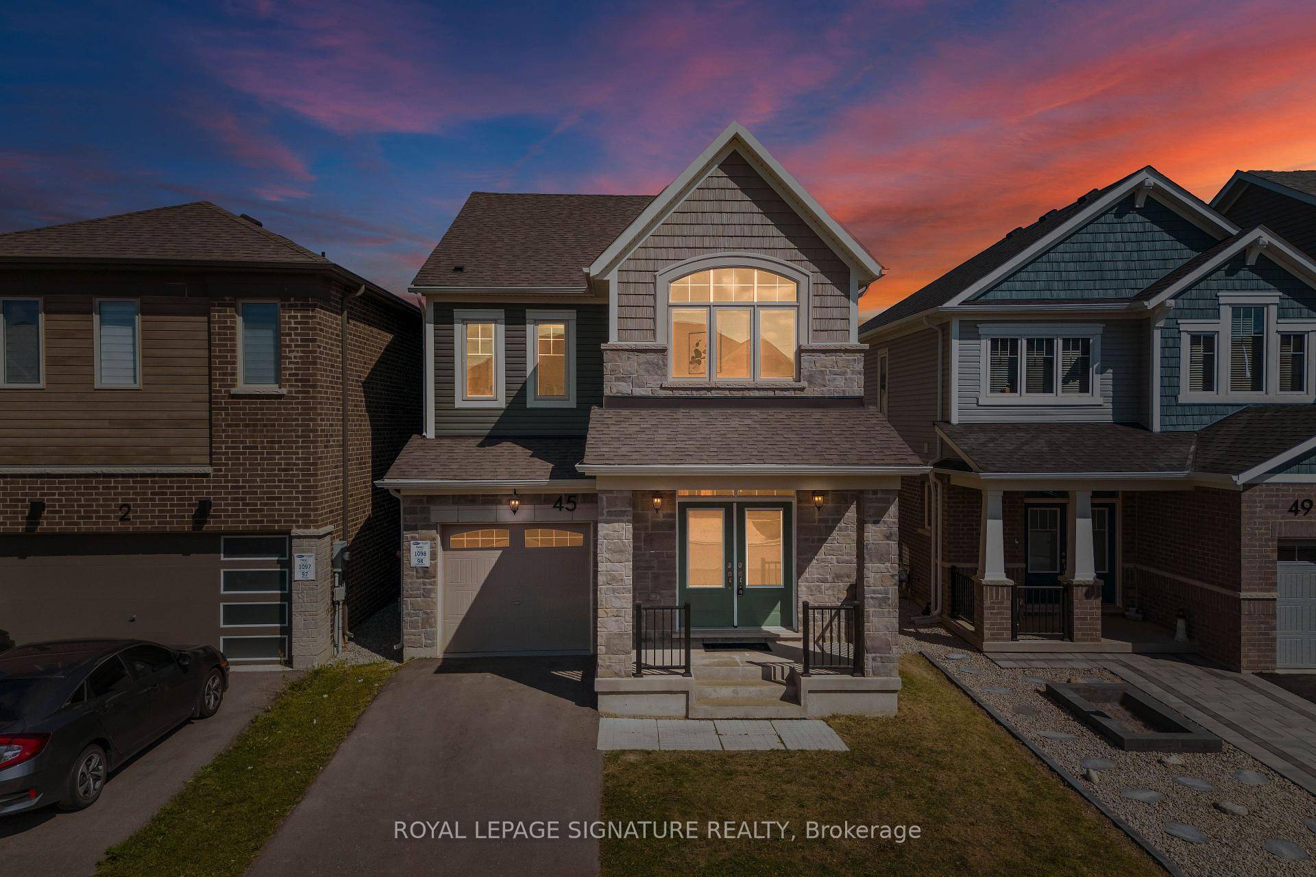 Introducing an exquisite 2022 built Mattamy home boasting luxury features.