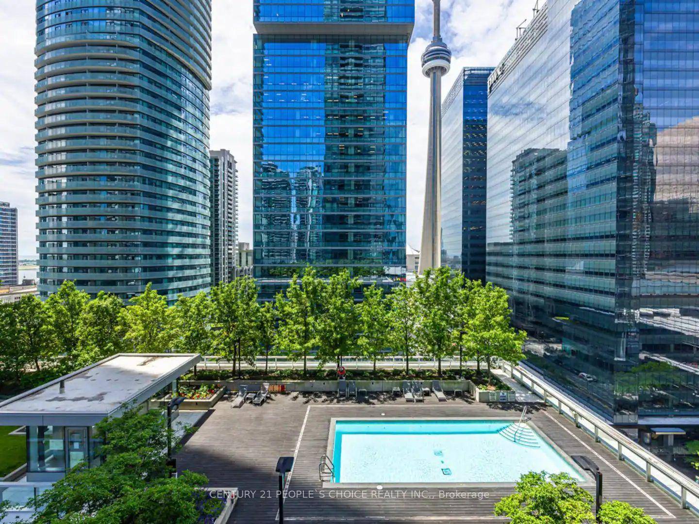 A stylishly designed bachelor condo nestled in the vibrant core of Torontoan exceptional opportunity for first time homebuyers or savvy investors.