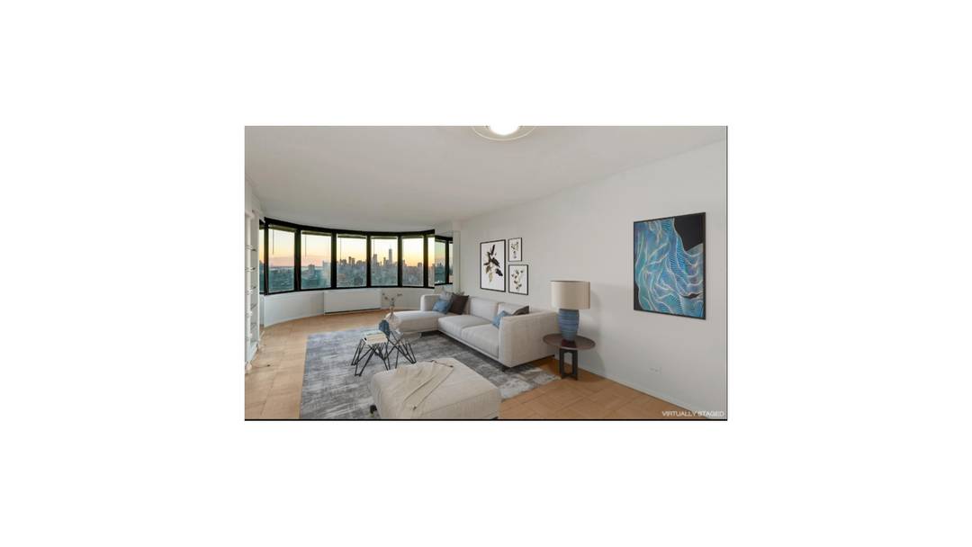 Corinthian Condo 330 East 38th Street Apt 47C New York, NY 10016 the most luxury building in Murray Hill, Spectacular panoramic view from 47th floor of South New York City ...
