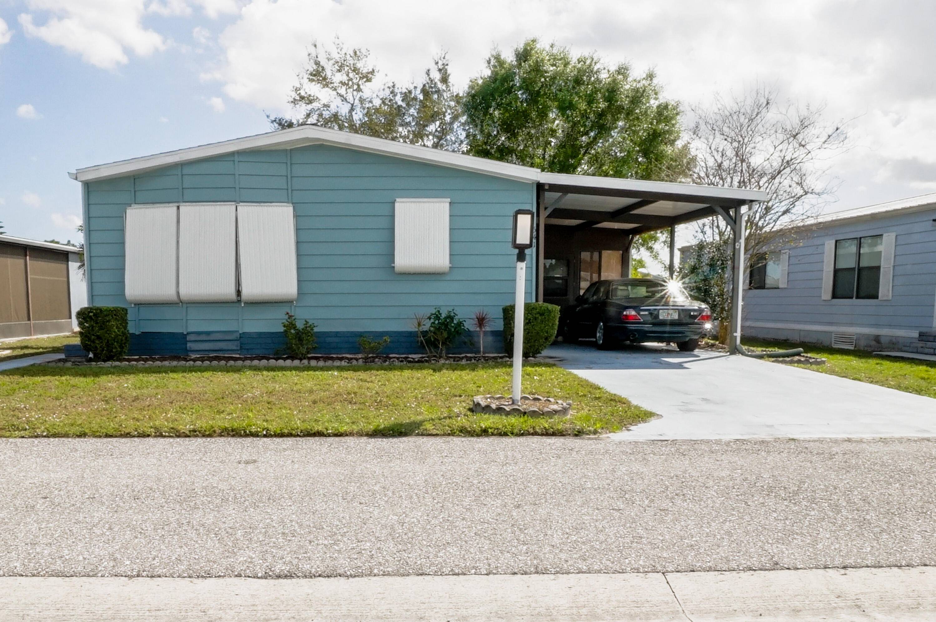 Looking for a 55 Community with NO Land Lease ?