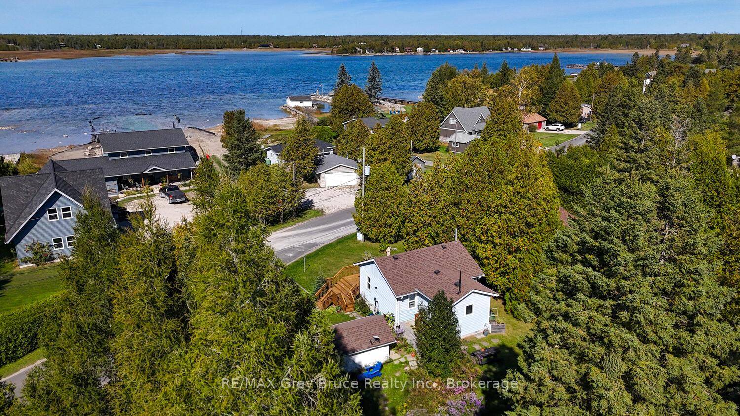 ike Bay is a hamlet nestled on the sandy coast of the great Lake Huron on the Northern half of the gorgeous Bruce Peninsula.