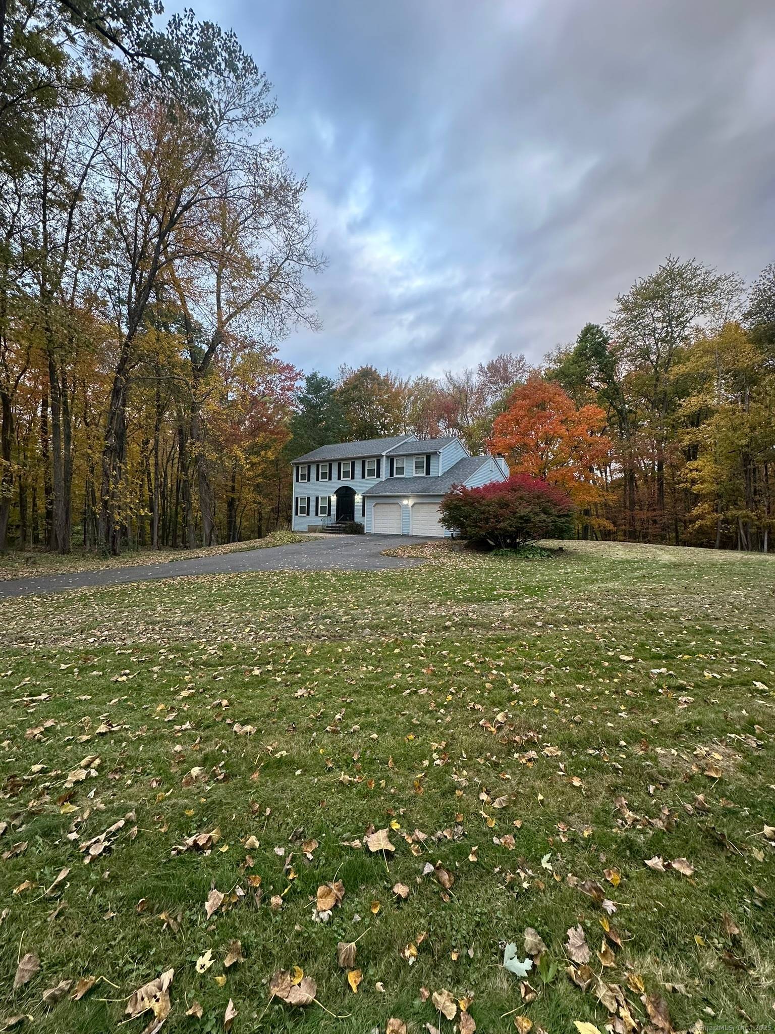 Welcome to this spectacular property.