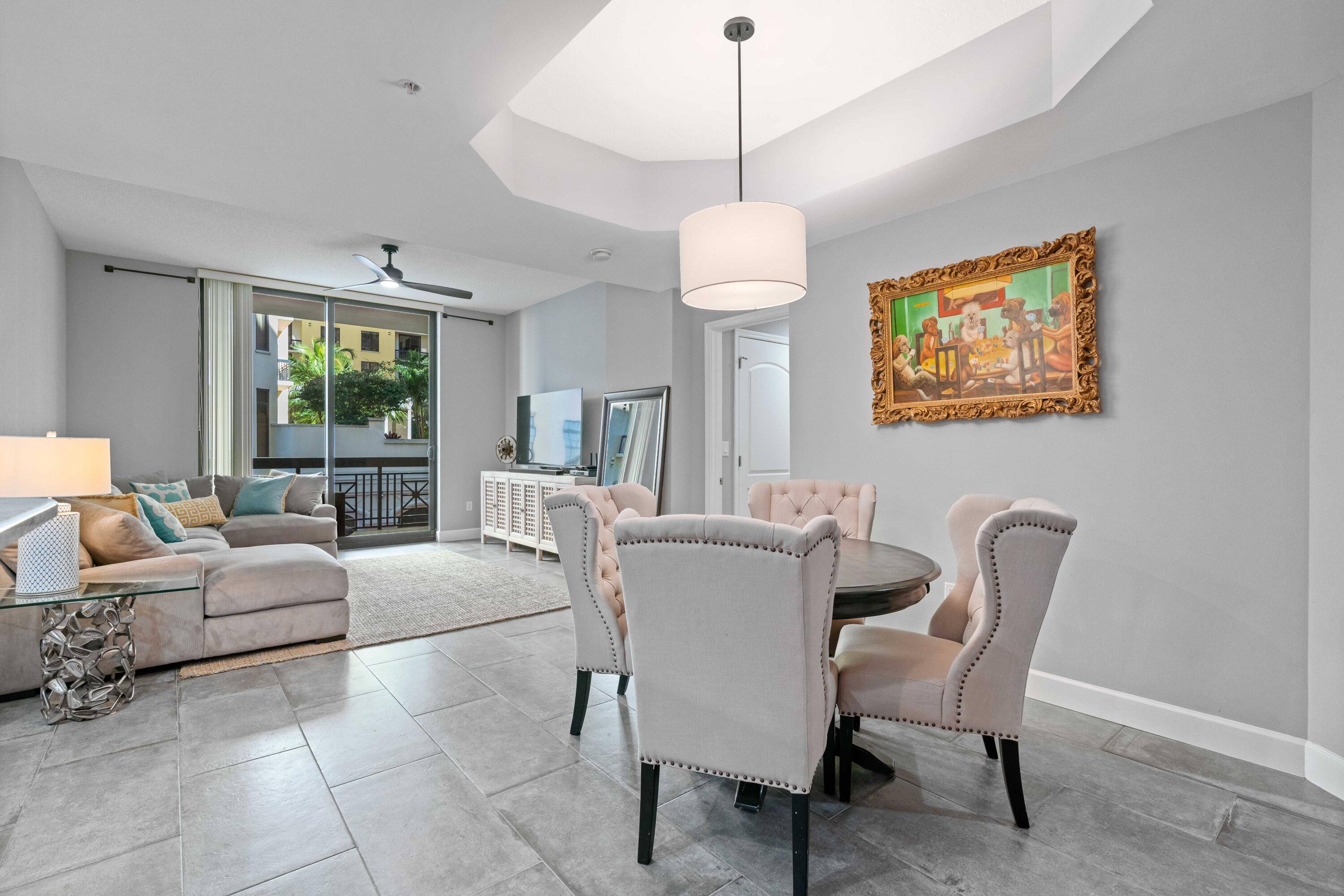 Beautifully appointed unit in the heart of West Palm available for a seasonal rental.
