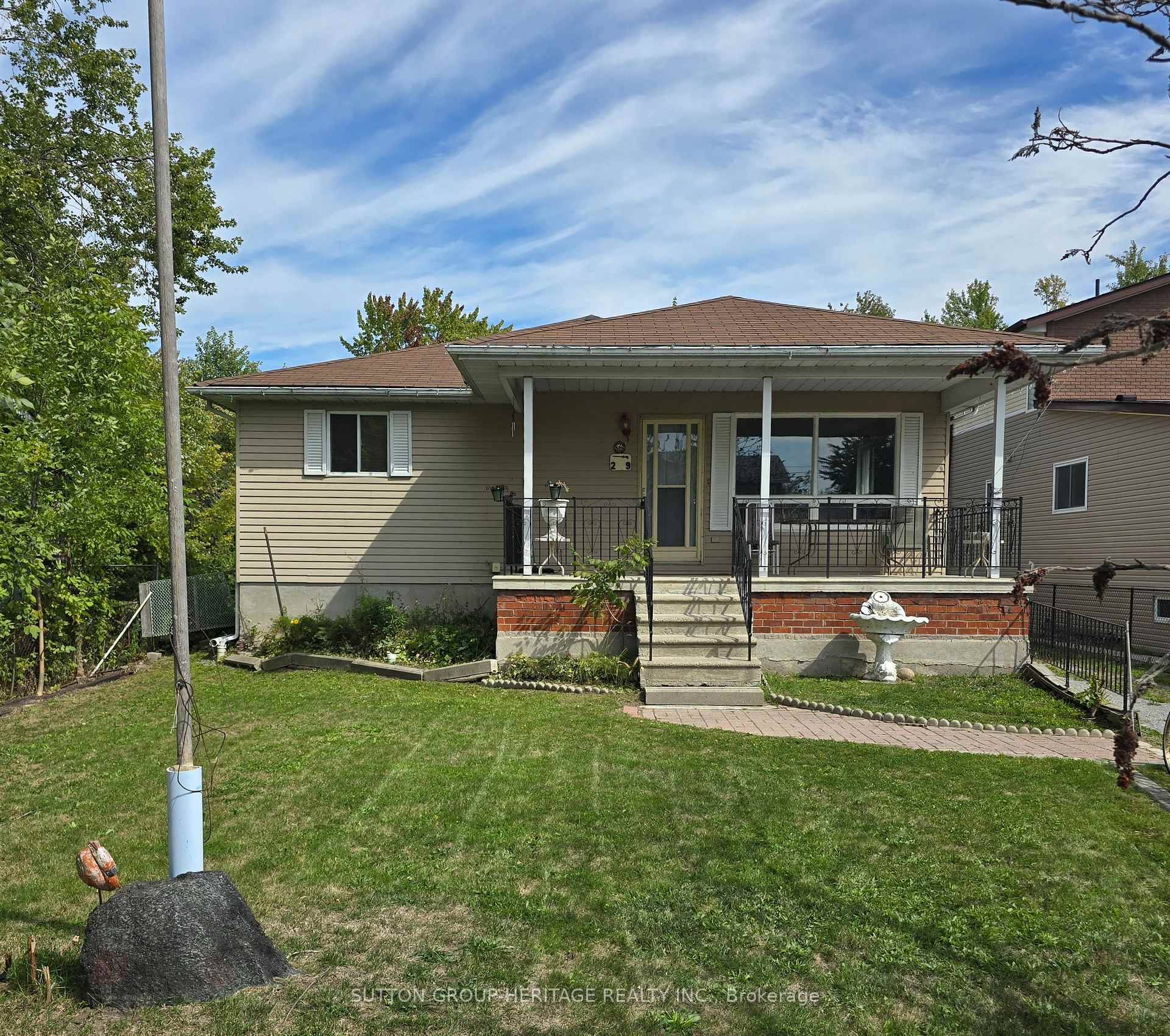 Situated in the prestigious waterfront community of Lagoon City, this 1584 sq ft bungalow has direct waterfront, 4 bdrm, 1.