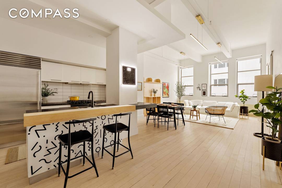 This residence is a refined expression of classic loft living, elevated through design, proportion, and light, set in the heart of Williamsburg in Brooklyn.
