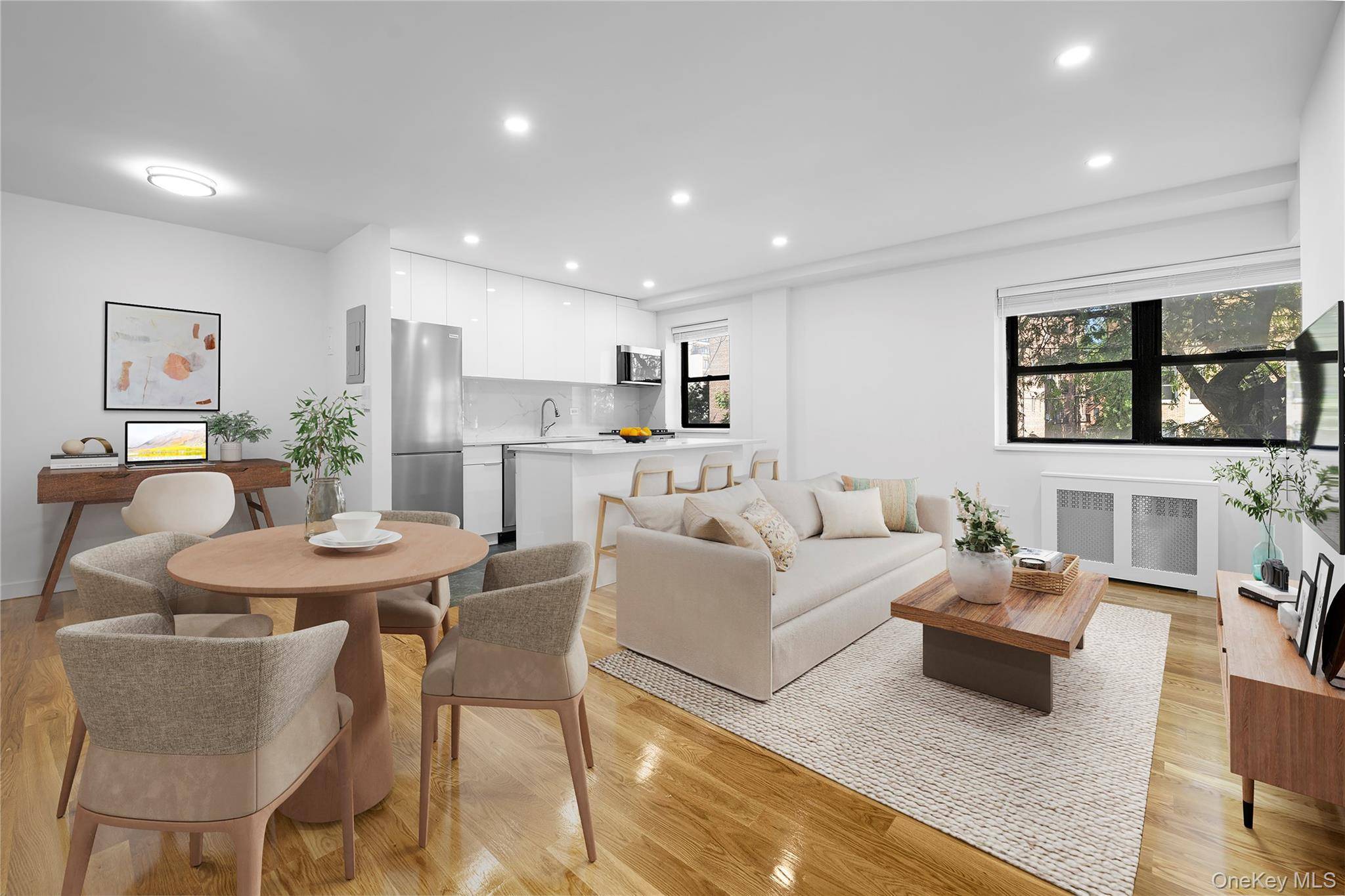 Imagine finding a fully renovated 1 bedroom next to all of your favorite restaurants in Astoria while still being able to access Manhattan within 20 minutes.