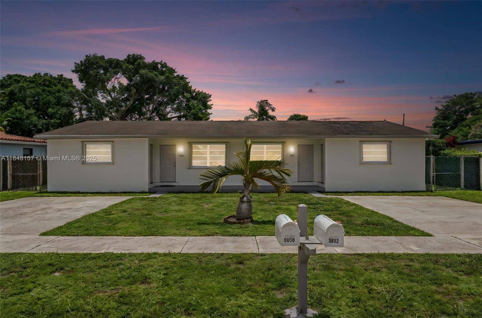 Beautifully maintained duplex with 2 bedrooms and 2 bathrooms on each side, each bedroom featuring its own private entrance 4 separate entrances in total per unit.