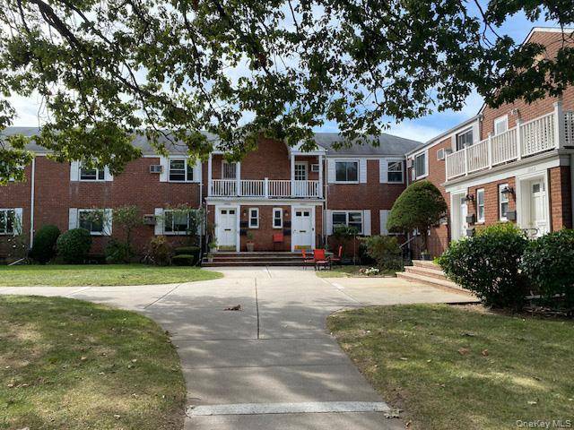 Upper H on the park, Beautiful courtyard with covered balcony, Open floorplan changed this 3BR to 2BR's with large open dining kitchen with lots of cabinetry, Full appliances, includes uninstalled ...