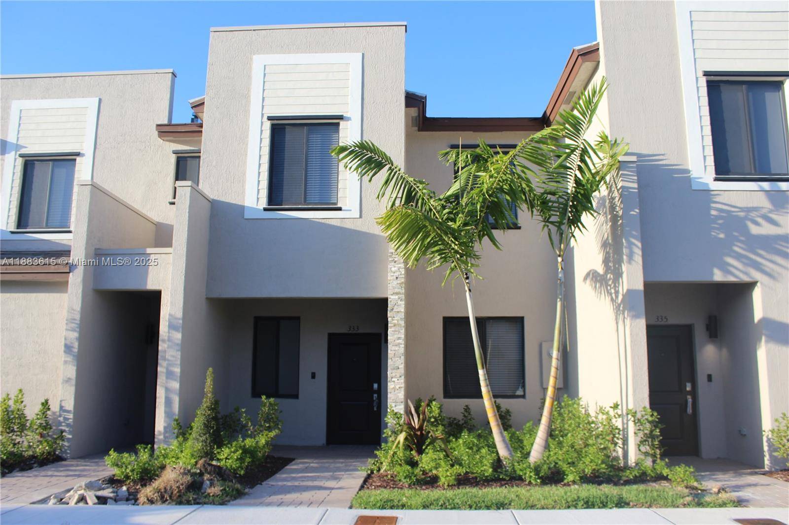 NEW CONSTRUCTION Built just in 2019 !