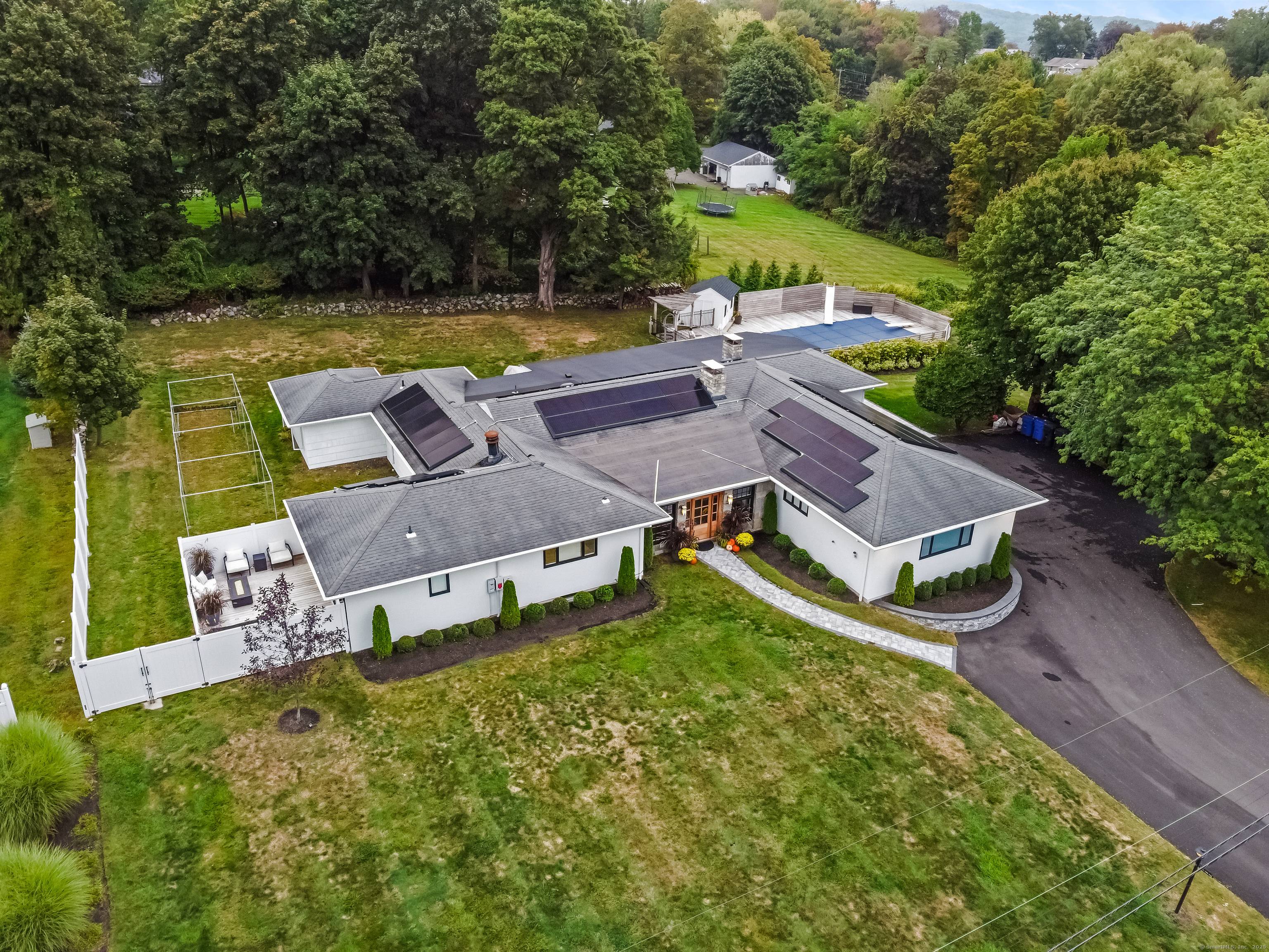 Modern Ranch Retreat New Fairfield Connecticut Welcome to this stunning modern ranch, where thoughtful design meets luxurious comfort.