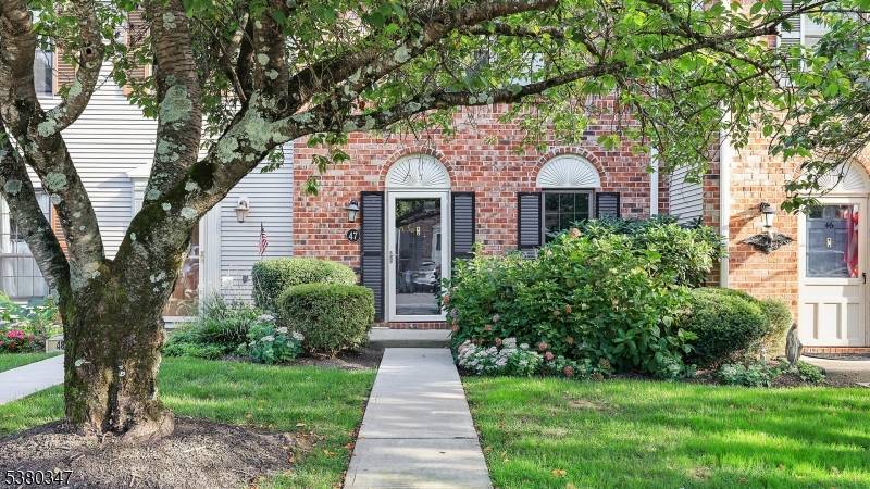 Discover this lovely 2 bedroom, 2.