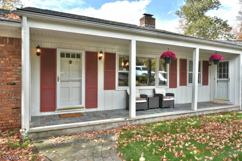 Welcome to this charming and thoughtfully designed ranch style home.