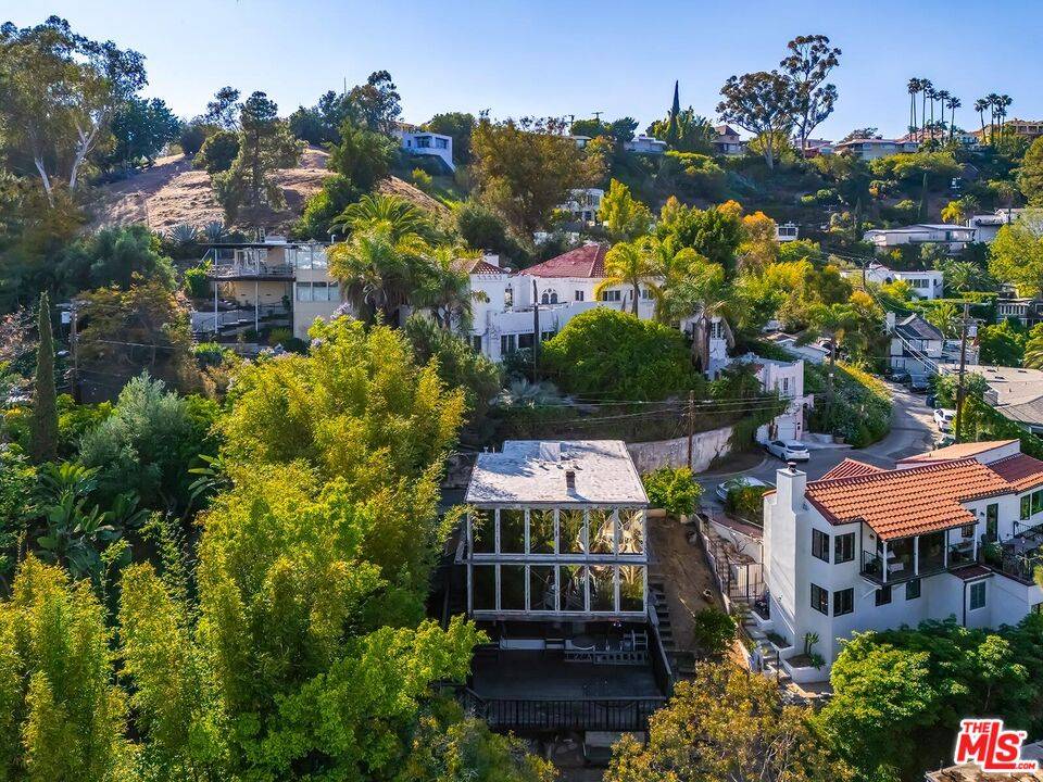 2274   Vasanta Way 2BR Hollywood Hills East La