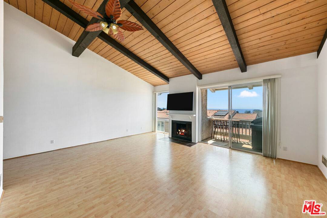 28206 Rey De Copas Ln 2BR Malibu La