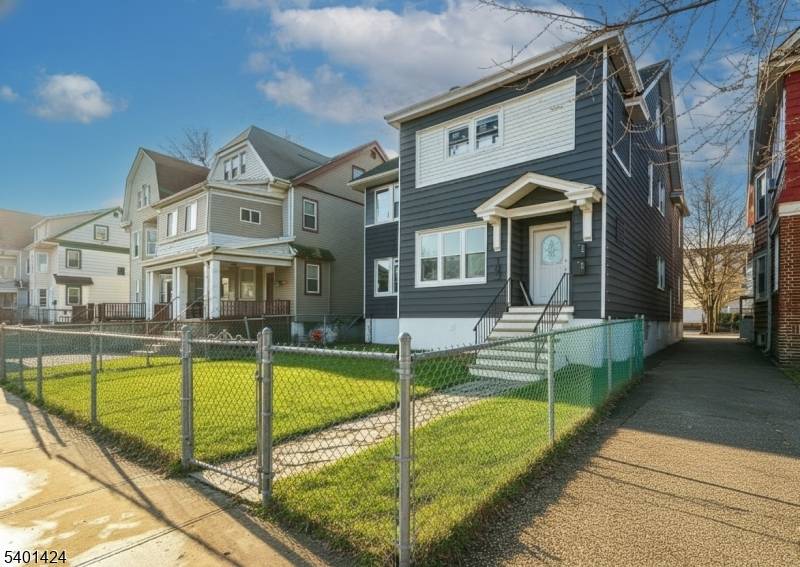 THIS IS THE ONE YOU'VE BEEN WAITING FOR !