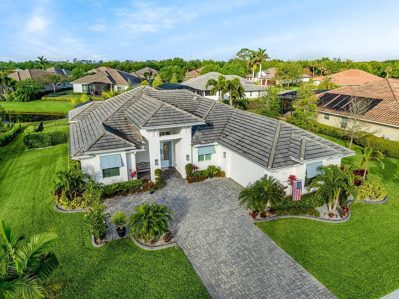 STUNNING HOME WITH RESORT STYLE AMENITIES !