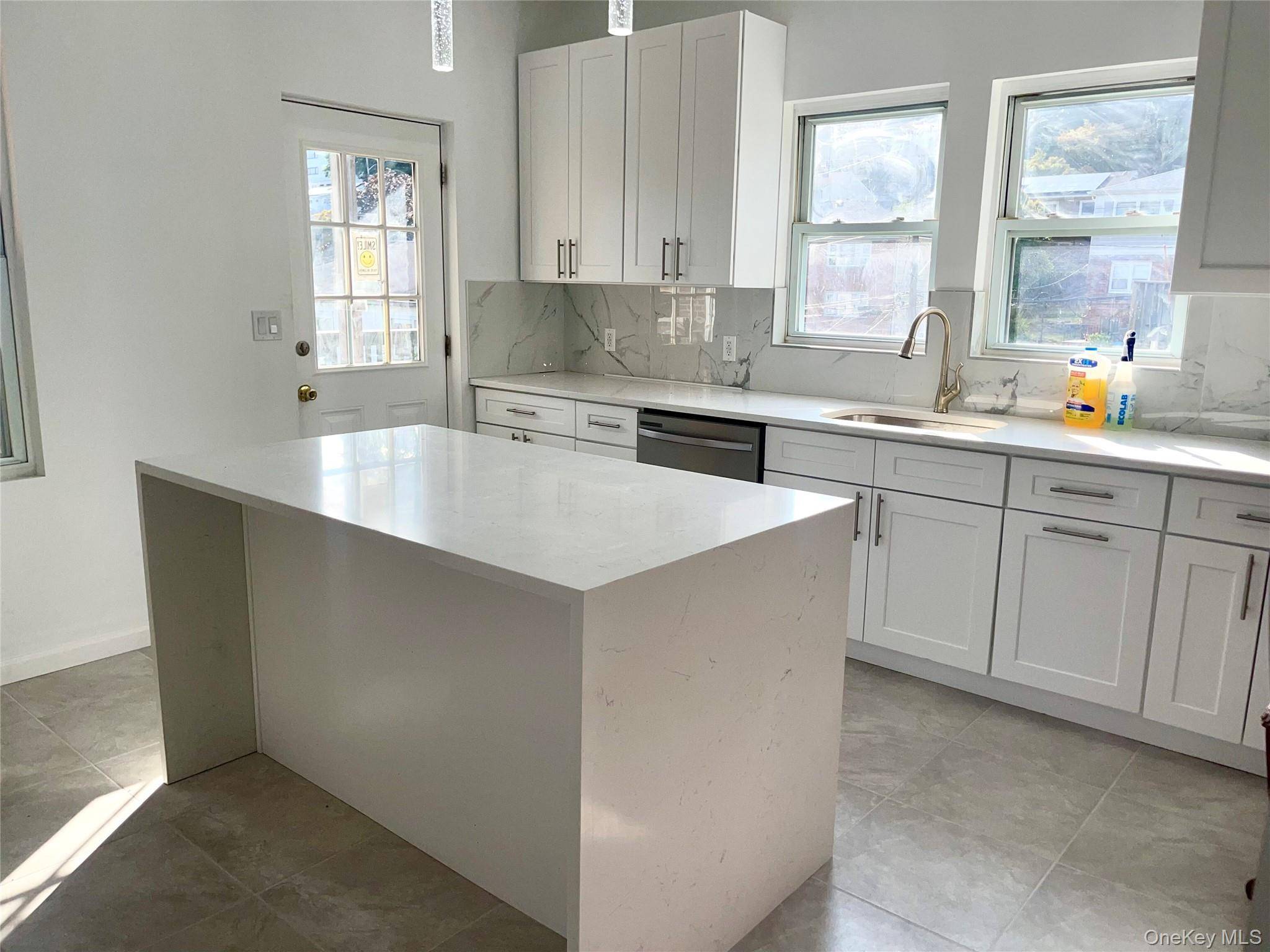 Beautifully renovated 3 Bedroom Rental in Northwest Yonkers.