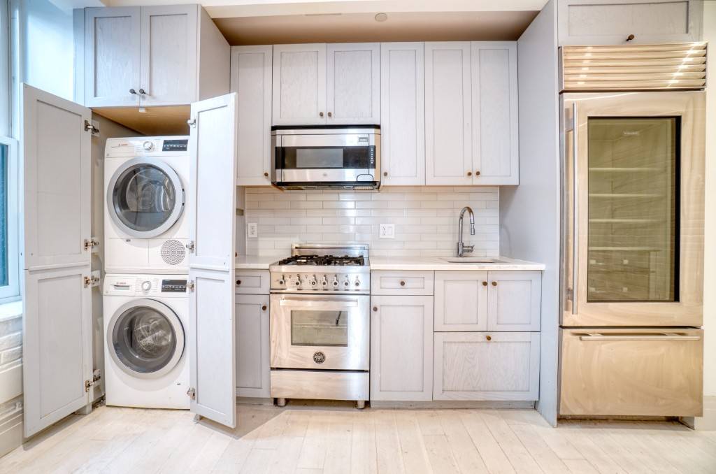 Stylish, Newly Renovated 3 Bedroom Loft in NoMad Designed by Paris ForinoExperience luxury living in this beautifully renovated 3 bedroom, 2 bathroom residence in the heart of NoMad.
