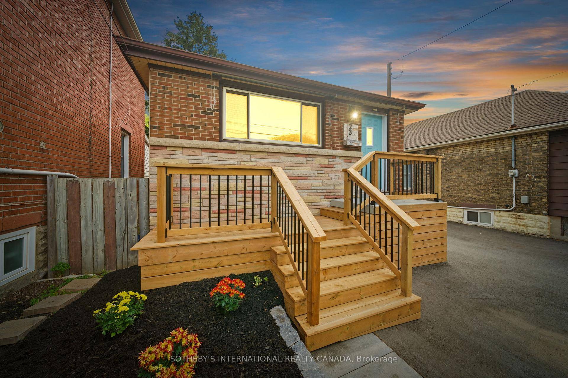 Welcome to this charming three bedroom bungalow, offering a private backyard retreat just steps from Sam Lawrence Park and Inch Park.