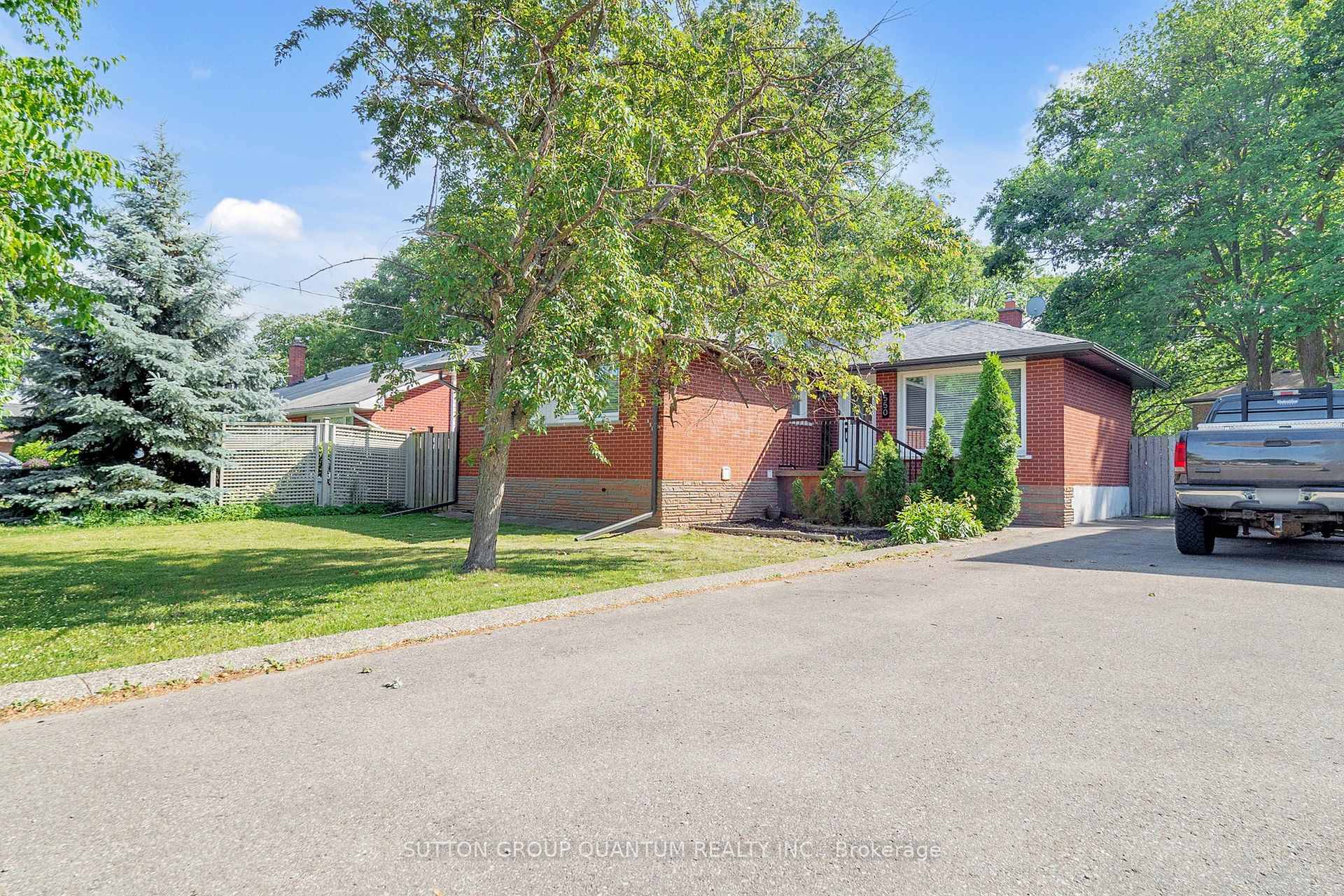Welcome To This Fully Renovated 3 Bed, 3 Bath Bungalow In Desirable Bronte West On A Prime 60x124 Ft Lot.