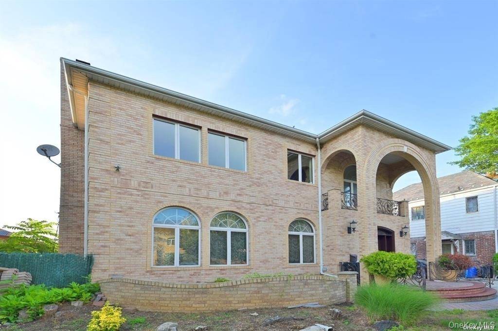 Newly Built 4 Bed 3. 5 Baths Beautiful Colonial Brick Home.