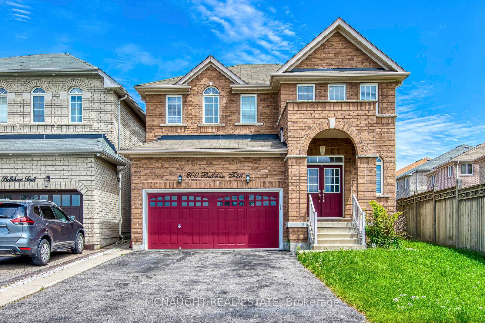 Gorgeous 5 Bedroom Detached Home On A Premium Pond View Lot !