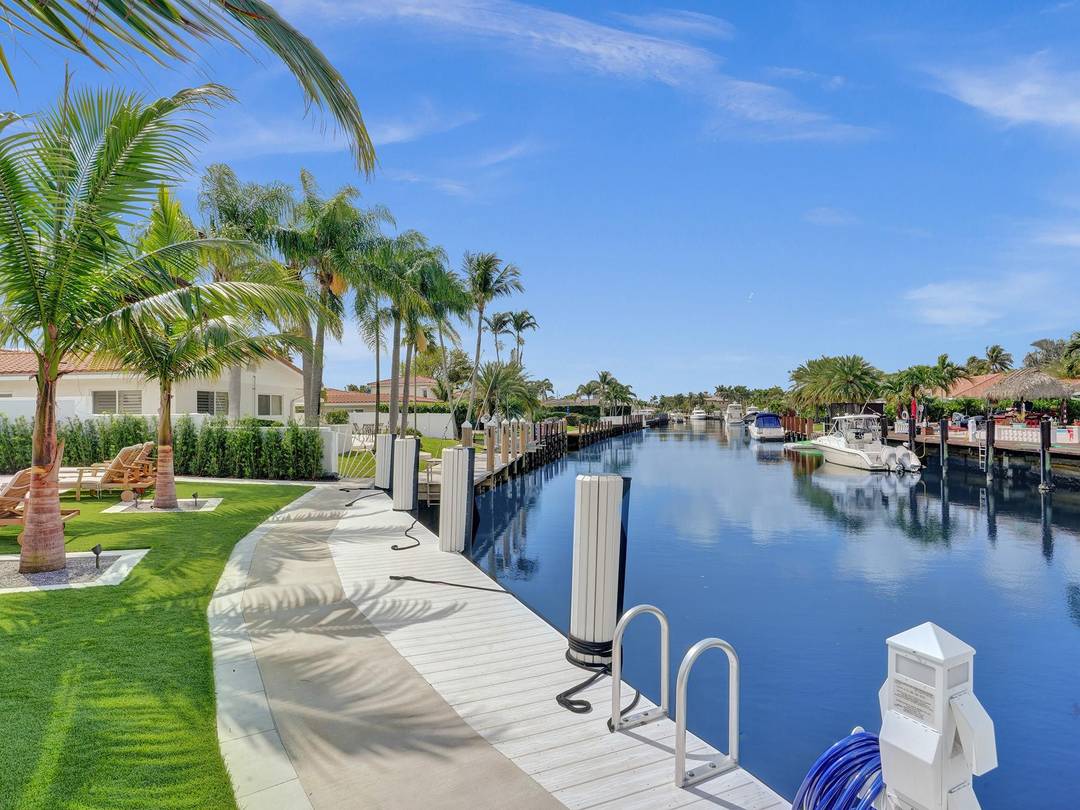 AVAILABLE May 2026. 60 DAYS MINIMUM UP TO 6 MONTHS.