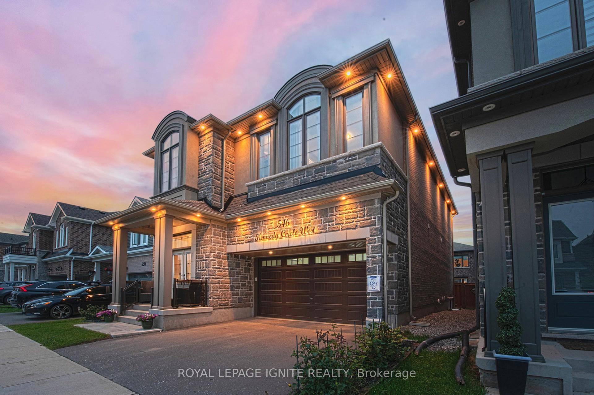 Welcome to one of Milton's most desirable family neighbourhoods.
