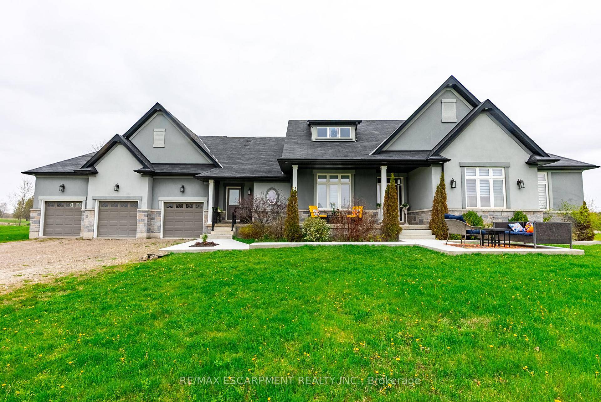 Welcome to this stunning 3000 square foot home, with the potential to finish an additional 3000 square feet on the lower level, perfectly situated on a peaceful dead end street ...