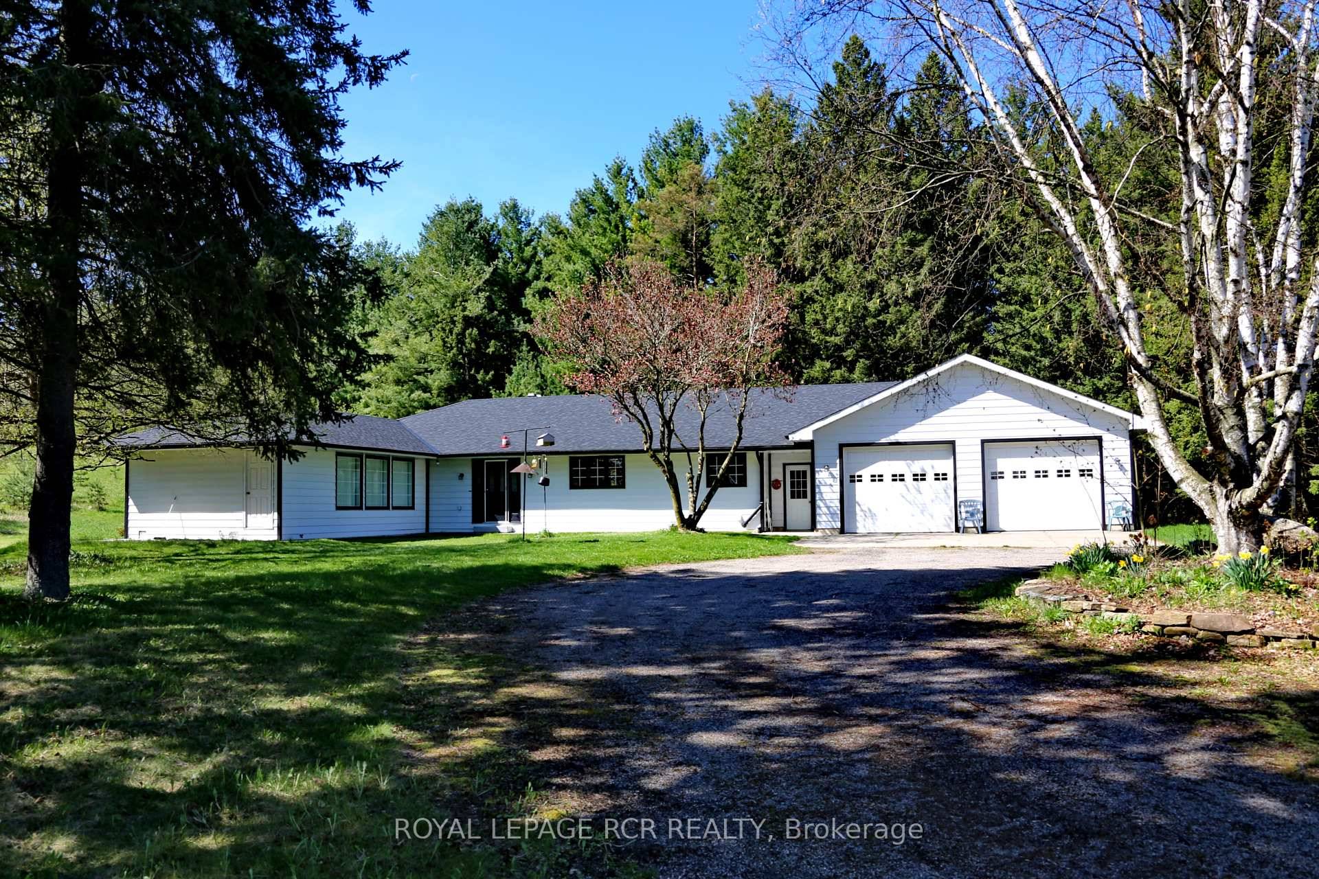 A rare 59 acres that can be driven by vehicle past fresh ponds, open meadows, forest and Baileys Creek that runs year round like having your own private conservation park.