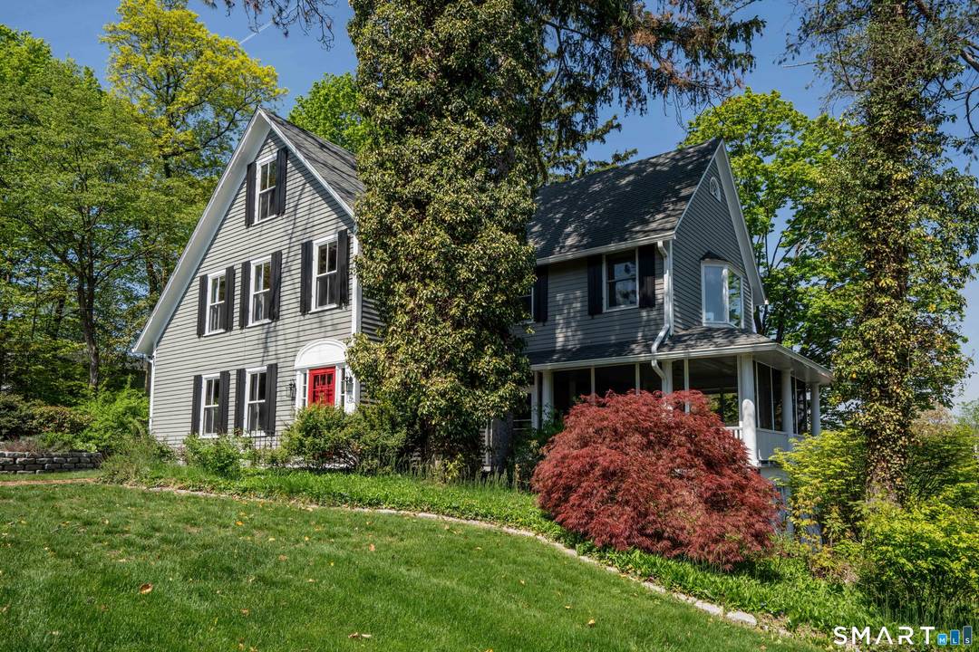 If you ever wanted a very special family home to make memories for years to come, this is the place for you !