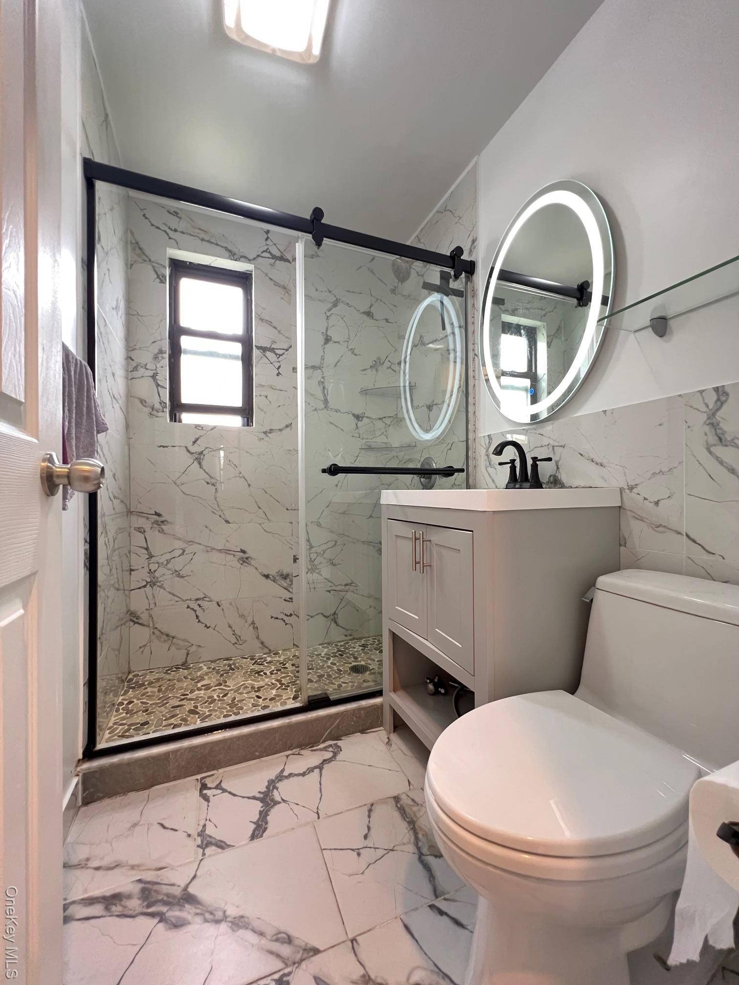 NO INTERVIEW Garden Style 3 Bedroom Coop for Sale in Kew garden hills.