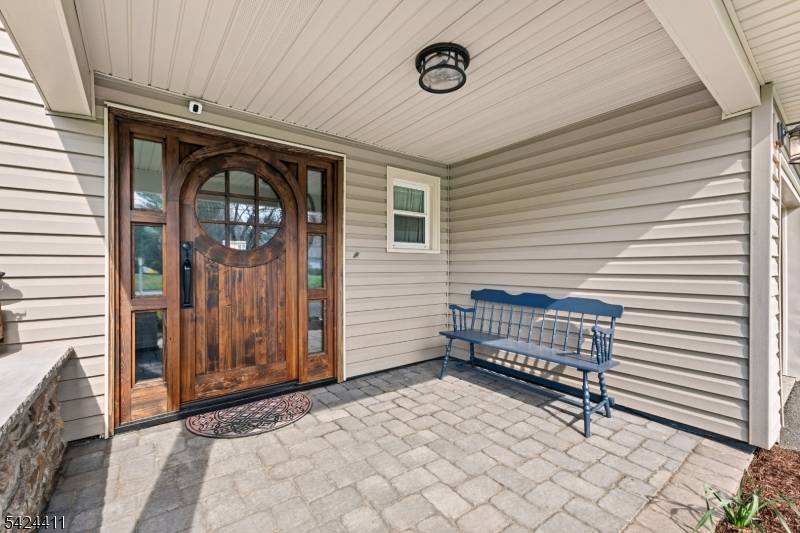 Welcome to this custom expanded split level, anything BUT your average split !