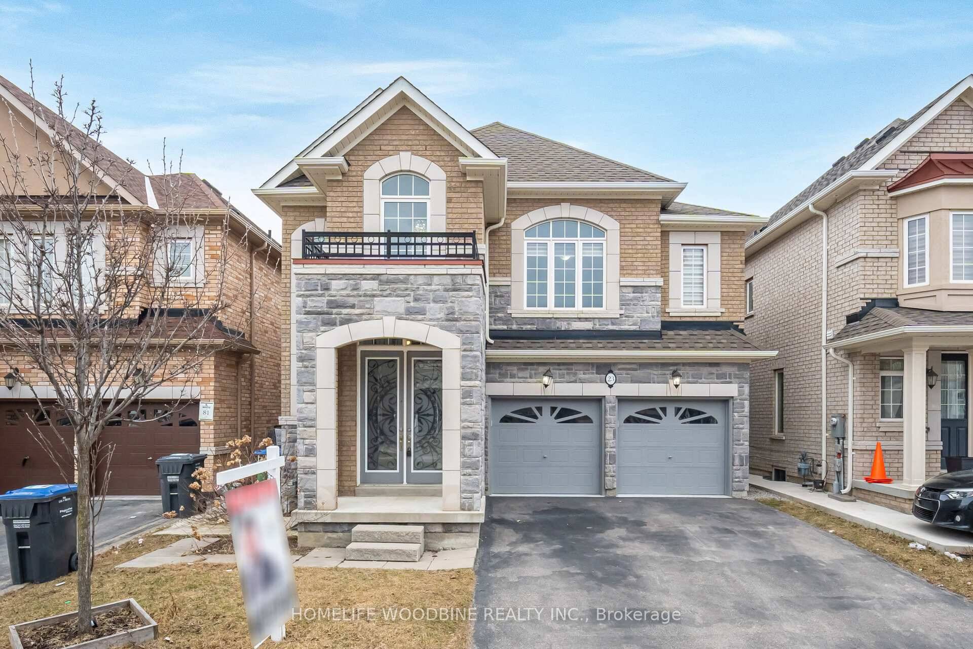 This exceptional 4 bedroom, 4 bathroom residence, situated in the highly coveted Rosehaven Built community, boasts impressive features including 9 foot ceilings, an upgraded kitchen with quartz countertops and backsplash, ...