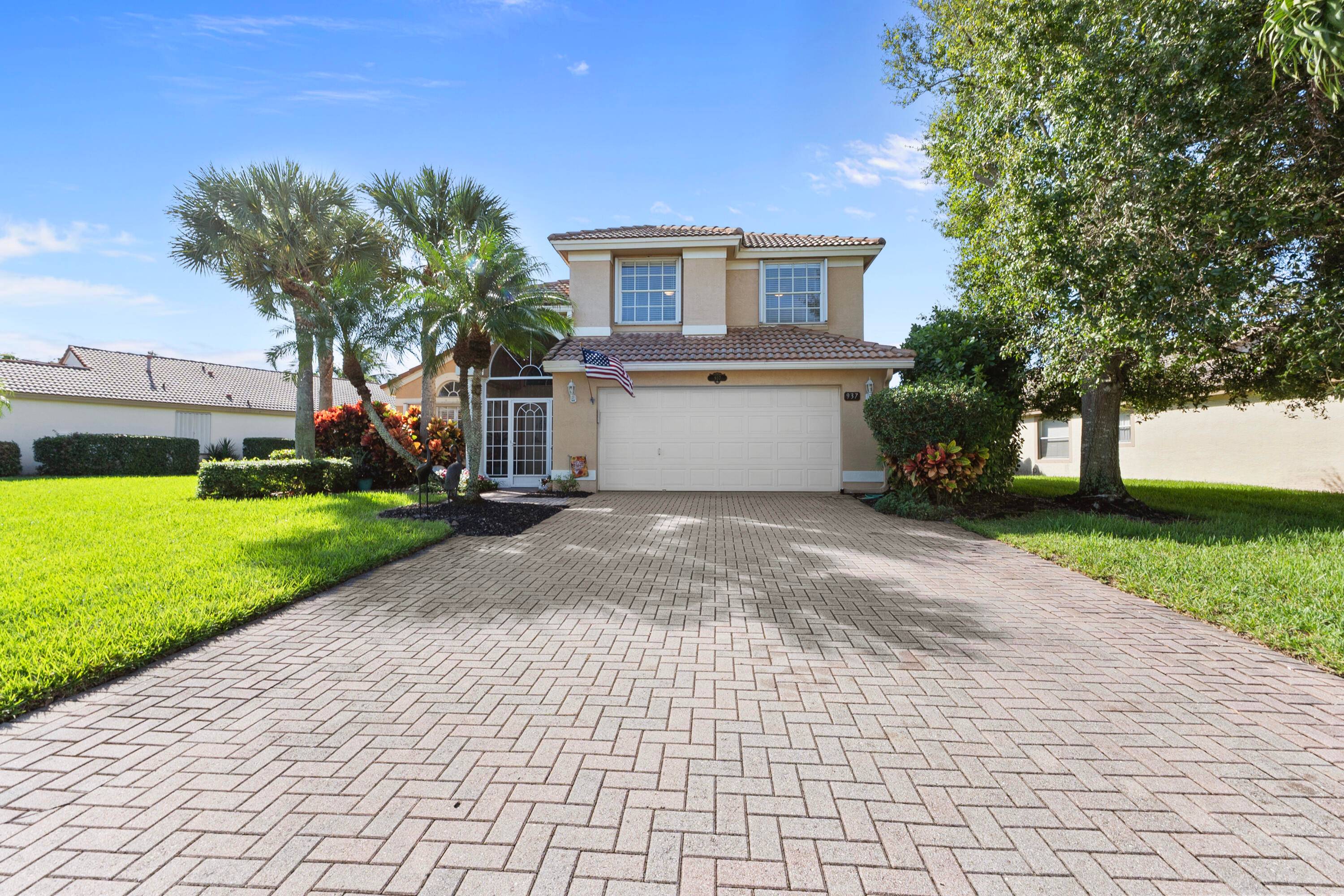 Welcome to Willoughby Glen, a desirable gated community where this pool home combines comfort with lifestyle.
